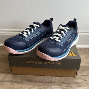 KEEN Utility Women's Arvada Low Height Composite Toe Work Sneaker. NWT/NWB